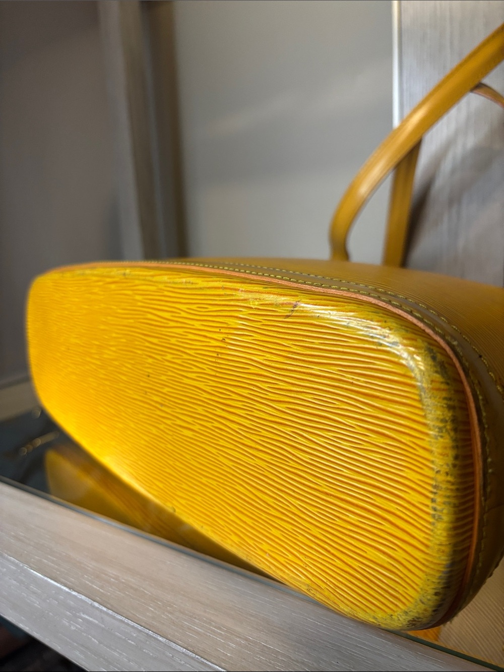 Final Price Louis Vuitton Yellow Epi Leather Shoulder Bag w/COA - Picture 5 of 16